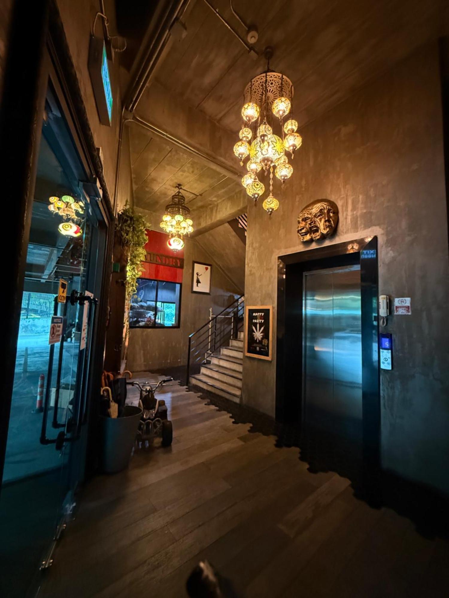 Rent V38 #420 Friendly Thailand Bangkok Bagian luar foto
